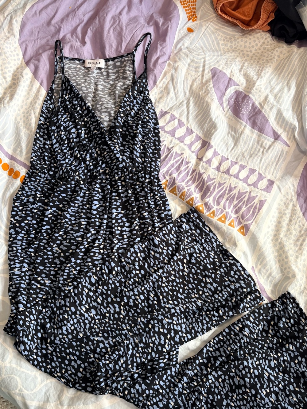 Gilli Maternity Jumpsuit / Romper size L